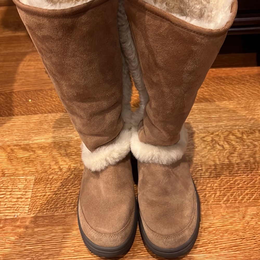 Sunburst Uggs